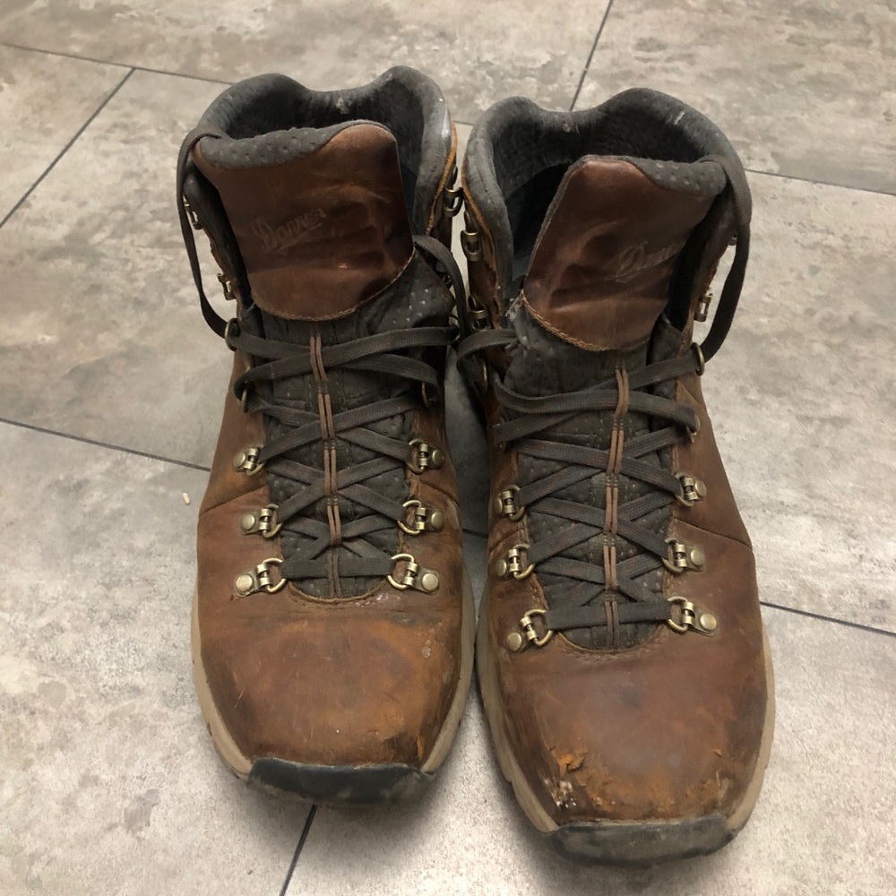 Danner Mountain 600 Leather Hiking Boots Size 11